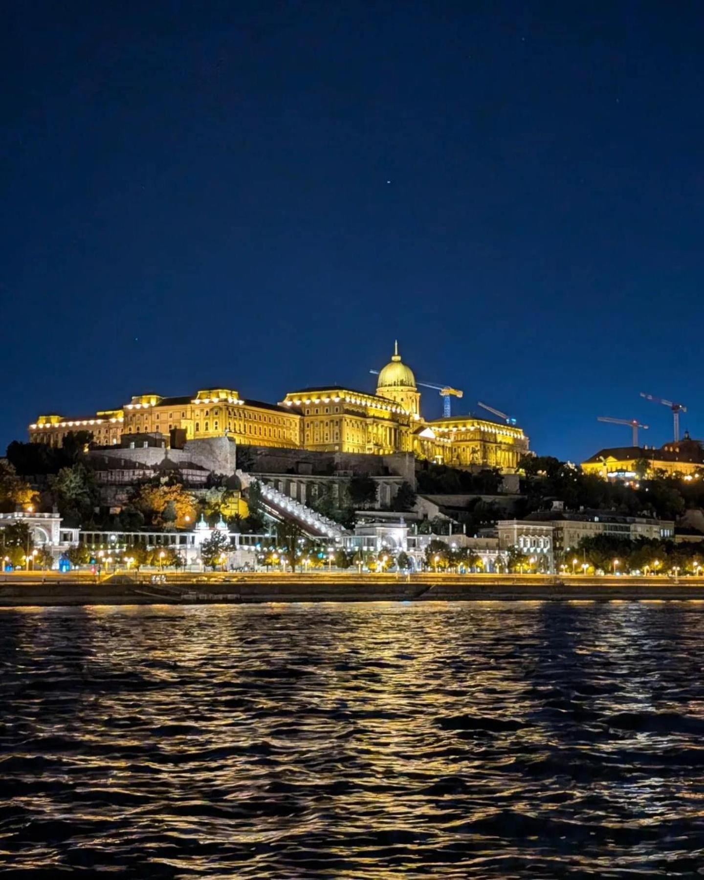 Premium Apartment By The Danube With Ac Budapest Exterior foto